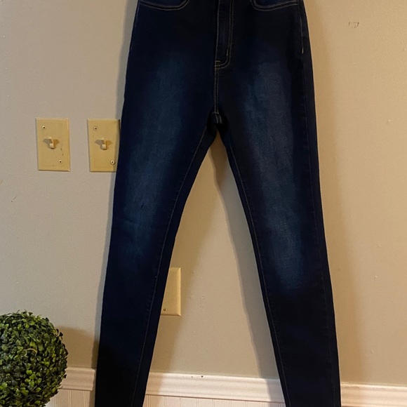 Jeans - Picture 5 of 6